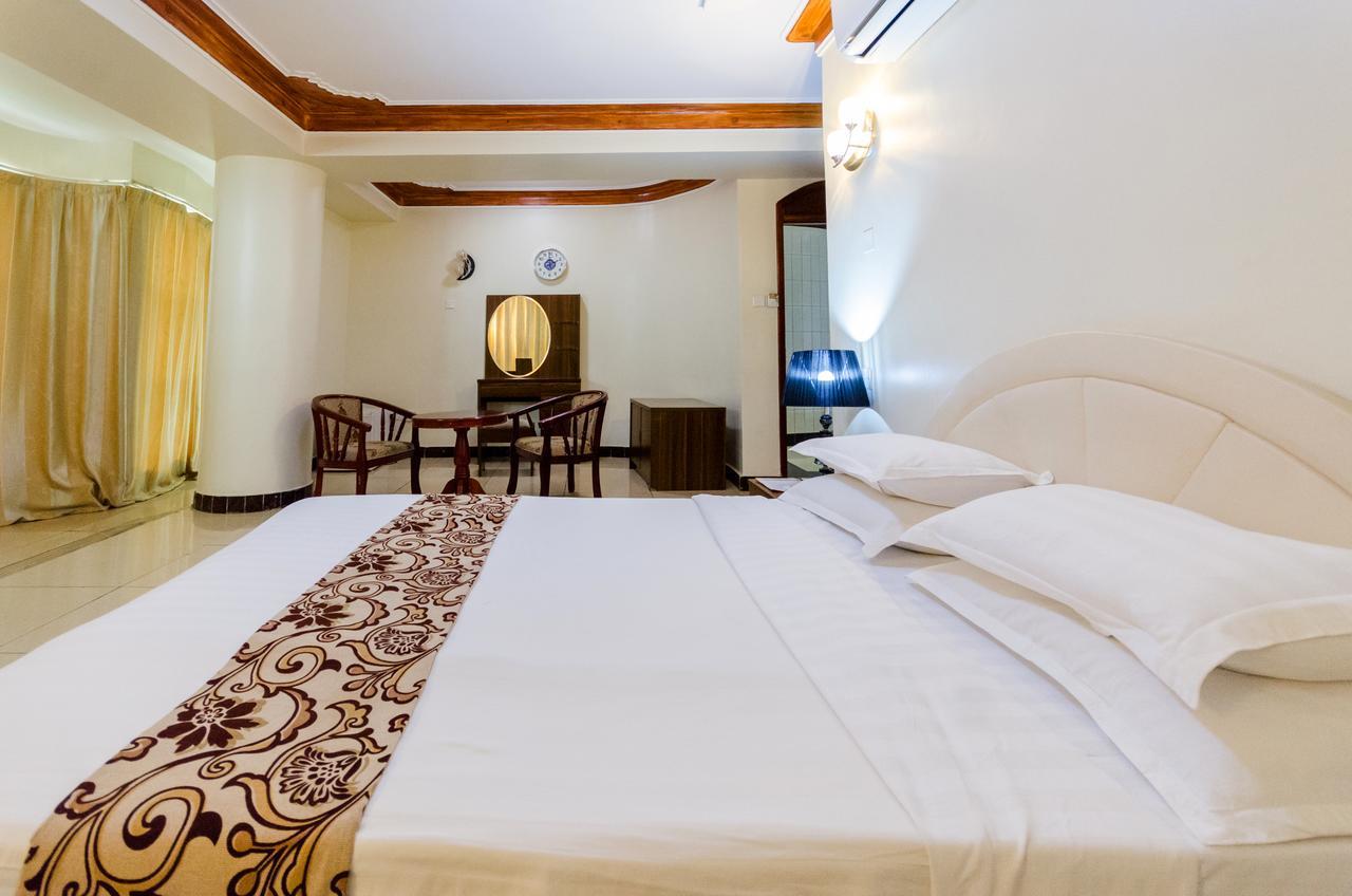 Mt. Zion Hotel Kampala Bagian luar foto